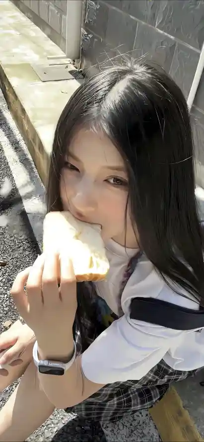 无码中文字幕av带剧情_亚洲熟女综合一区二区三区_亚洲日韩中文字幕无码一区