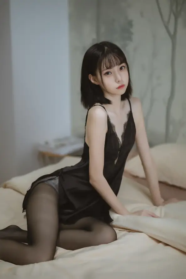 无码中文字幕av带剧情_亚洲熟女综合一区二区三区_亚洲日韩中文字幕无码一区